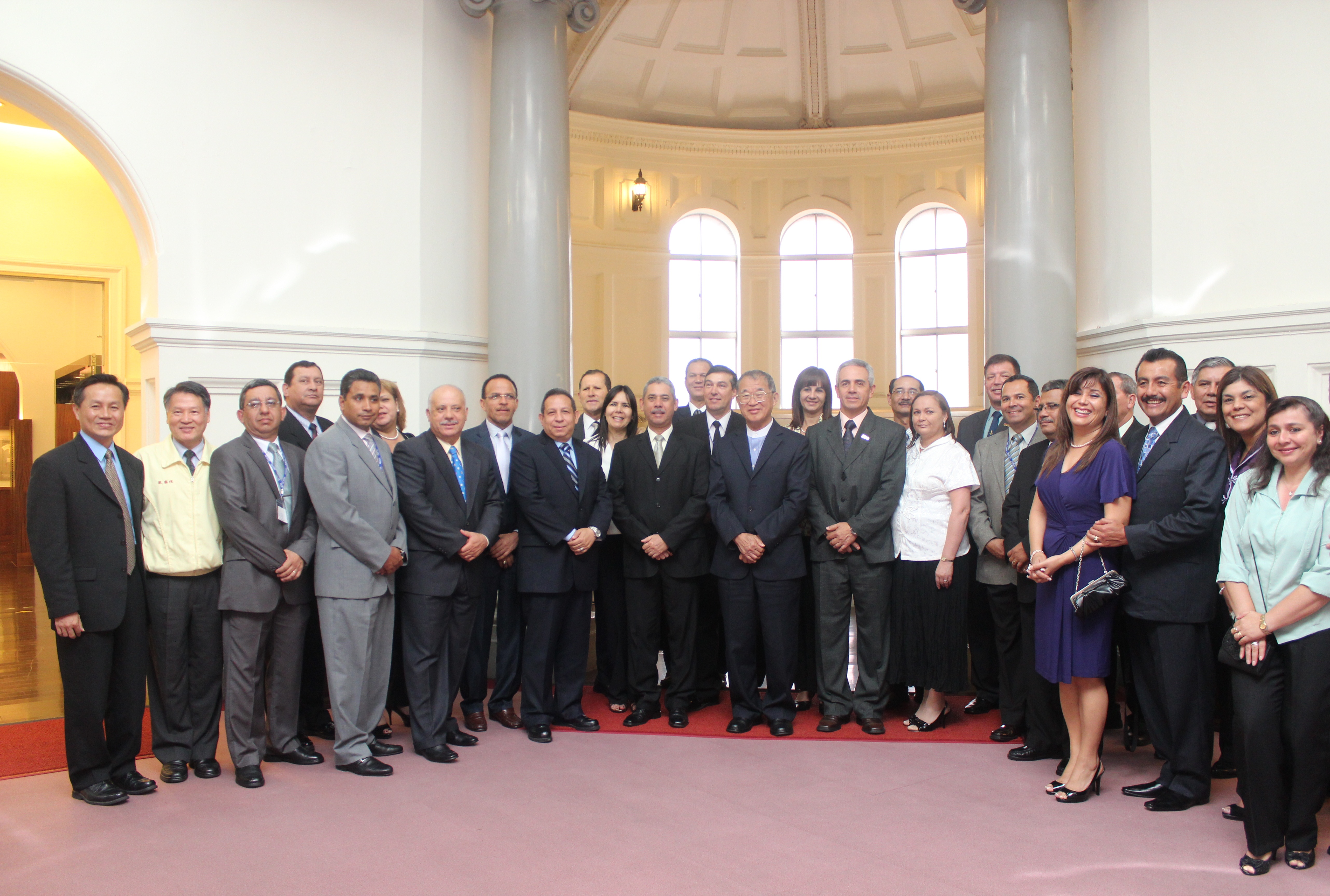 President of Control Yuan Wang Chien-shien meets Members of the National Development Superior Course from Central and South America